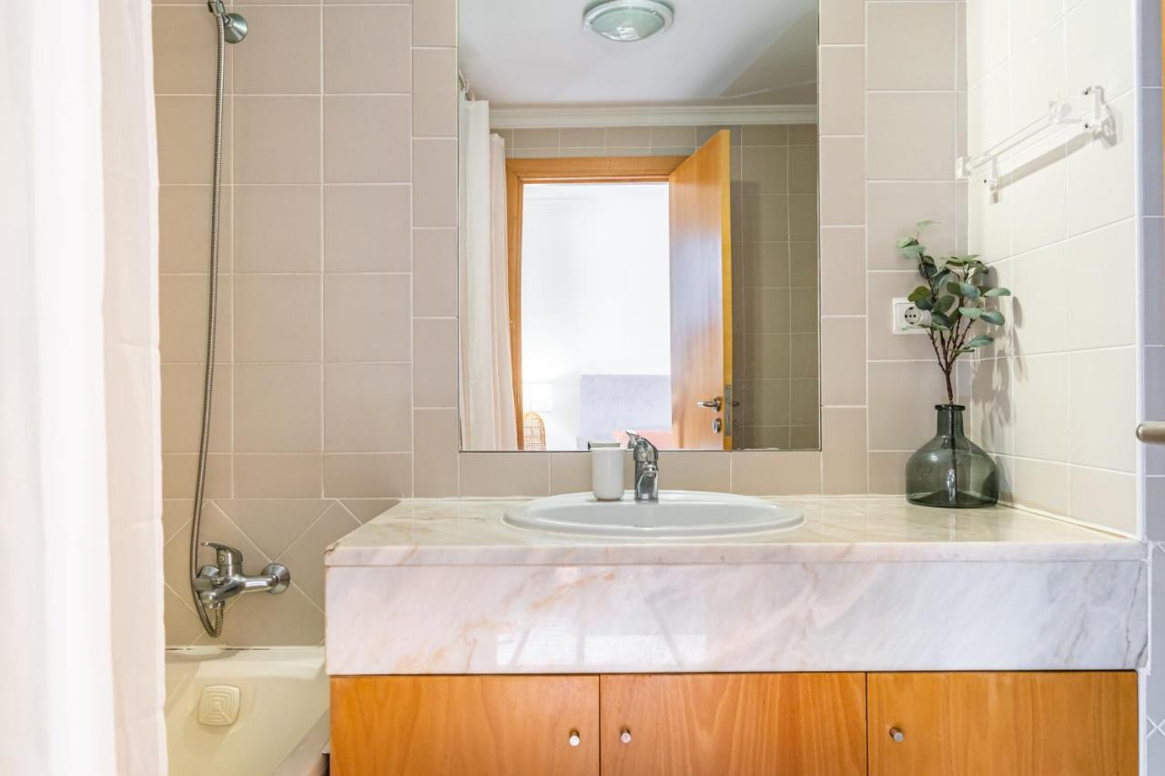 Pateo Do Carmo - By Wehost Apartment Funchal  Bagian luar foto